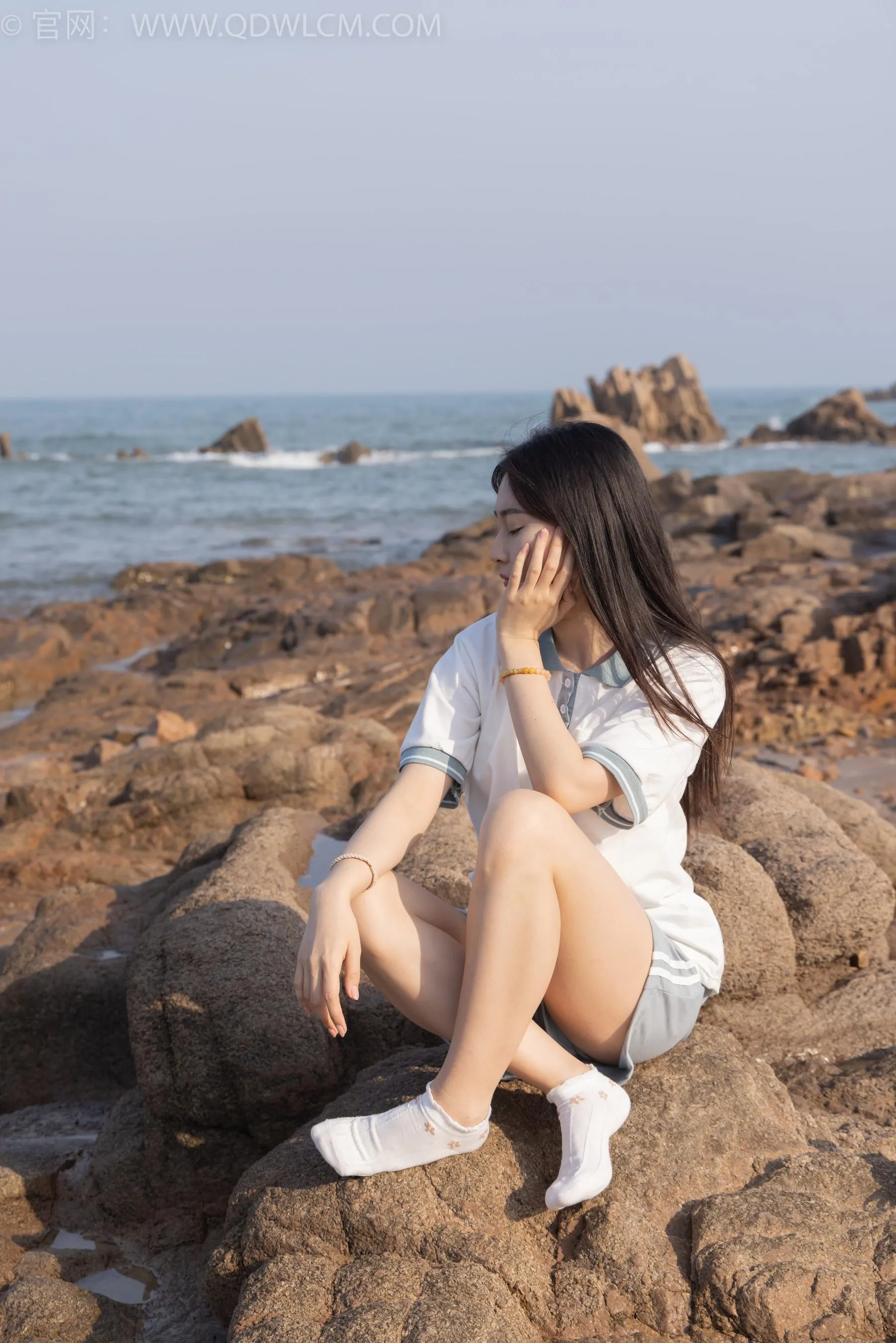 物恋传媒 NO.1567 美兔-海边的风 [151P]插图9